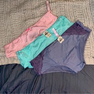 Victoria Secret Pink Panties 3 pack - NEW WITH TAGS